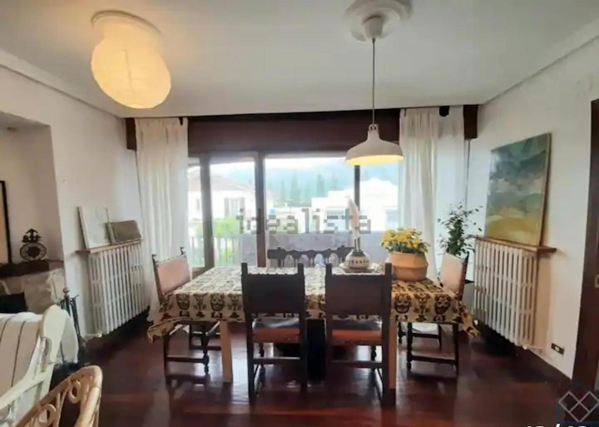 3-Bed Artist Chalet Near San Sebastian Sleeps 6 Arruazu Екстер'єр фото